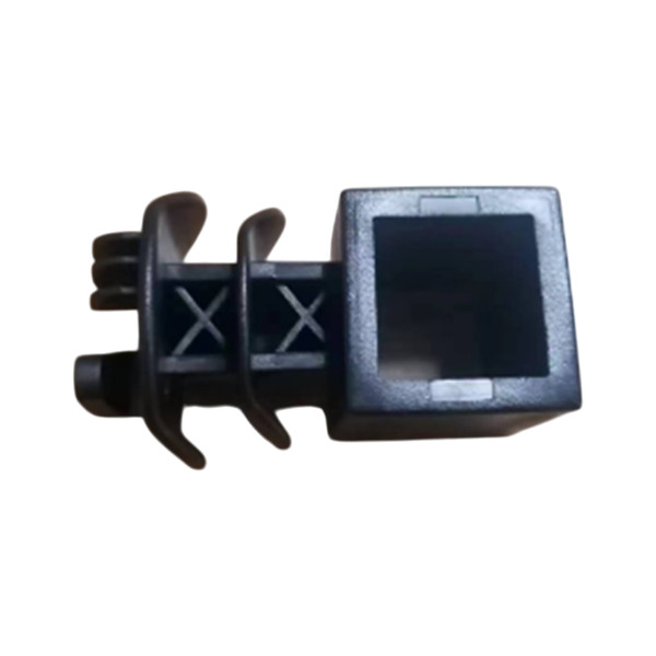 MIDDLE POST INSULATOR  FOR ELECTRIC FENCING